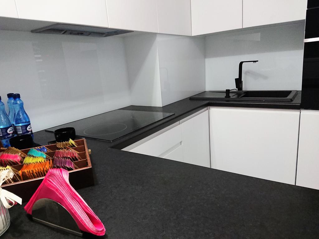 Apartament Exclusive Apartman Kielce Kültér fotó