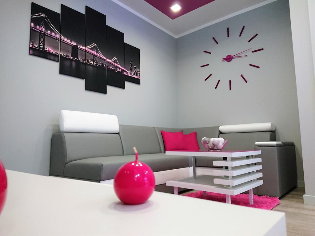 Apartament Exclusive Apartman Kielce Kültér fotó